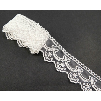 Polyesterová vyšívaná čipka - smotanová - šírka 3,8 cm