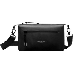 Gaston Luga Чанта за рамо Gaston luga Lightweight DuoSeal Crossbody Shoulder bag - Black - размер 2, 9 l (510-7020-0111)