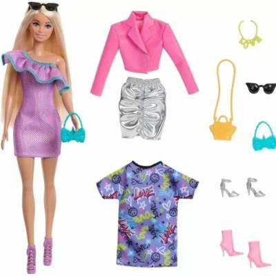 Barbie s módnymi šatami a doplnkami