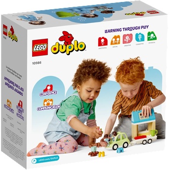 LEGO® DUPLO® - Family House on Wheels (10986)