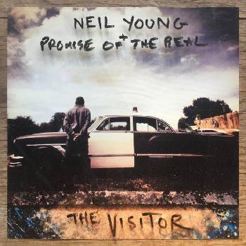 YOUNG, NEIL+PROMISE OF THE REAL - VISITOR /VINYL