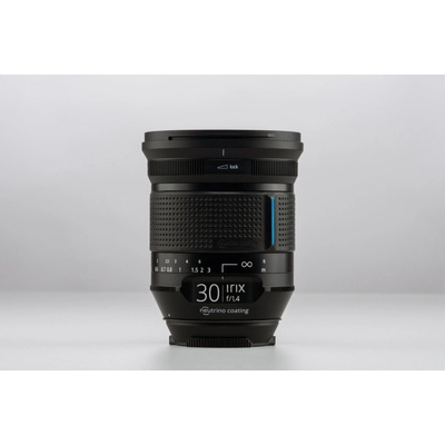 IRIX 30 mm f/1.4 Dragonfly Pentax K