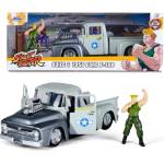 Jada Toys Модел Jada Street Fighter Ford F-100 1956 с Guile, 1: 24, 9334373314R00