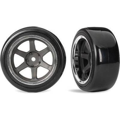 Traxxas Гуми за дрифт 1: 10 Tires & wheels, assembled, glued (six spoke graphite gray wheels, 1.9" Drift tires (2 dots, soft, smooth surfaces)) (wide, rear) TRX10576 (TRX10576)