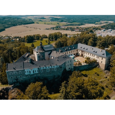 Prohlídka zámku Zbiroh s gastronomickým zážitkem