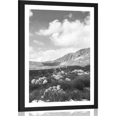 Plakát s paspartou údolí v Černé Hoře v černobílém provedení - 20x30 silver