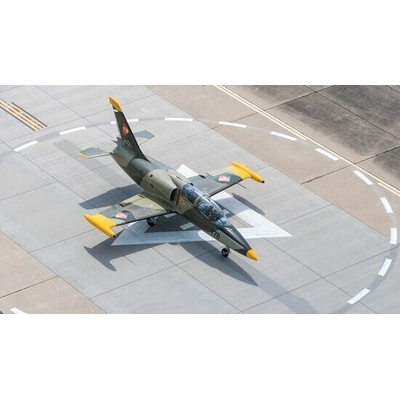 Let stíhačkou L-39 Albatros