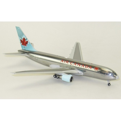 JC Wings B767-233ER Air Canada 2004sChrome Colors 1:200
