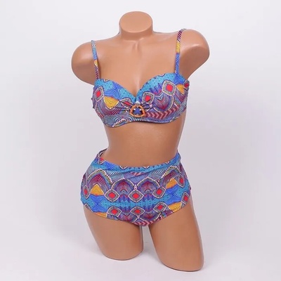 Бански в свежи цветове с висока талия чашка d