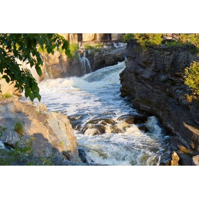 Dimex MS-5-3111 Vliesová fototapeta Rocky Rapids Kanada rozměry 375 x 250 cm
