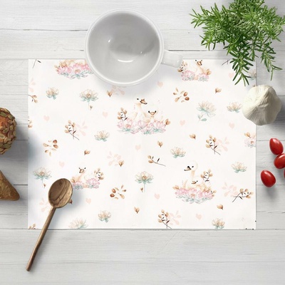 Biante Bavlněné prostírání Sandra SA-610 Labutě mezi lekníny na bílém 35x45 cm