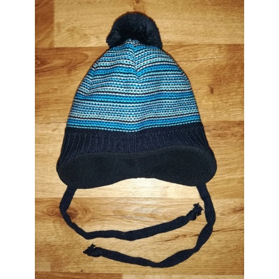 dětská zimní čepice modrá s nápletem a bambulí Yetty