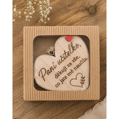 Dekorace z Řečice Dřevěné srdce pro paní učitelku ❤️ v dárkové krabičce