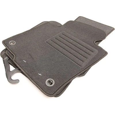 Petex Мокетни стелки за VW Passat B6 / B7 / 3С (2005-2014) - с елипсовидни щипки (112756802)