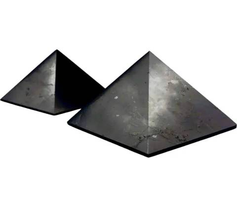 Šungit pyramida 7cm leštěná