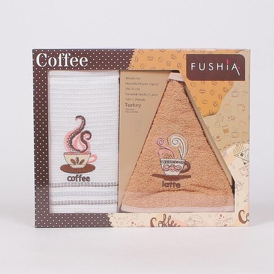 Комплект памучни кърпи в бяло и бежово с бродерия кафе