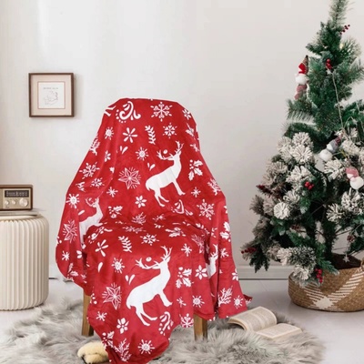TiaHome Vianočná deka Sobík červený 150x200