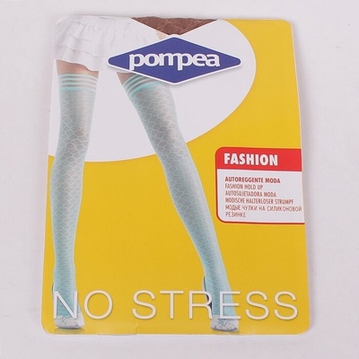 Дамски силиконови чорапи в кафяв цвят с ефектни фигури