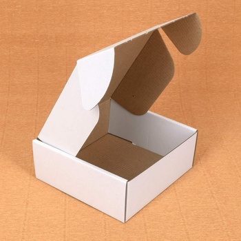 Екстрапак 15 х 15 х 6 см. бяла сгъваема картонена кутия