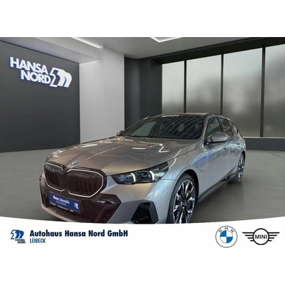 BMW 550e Touring xDrive 360 kW