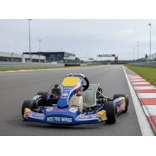 Adrenalínová jazda na letiskách v motokáre Rotax