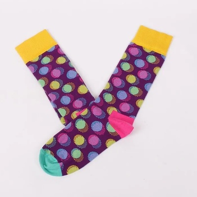 Мъжки памучни чорапи в свежи цветове с точки