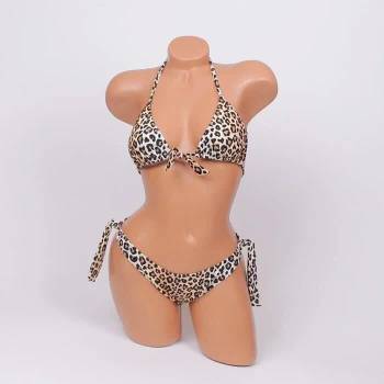 Image 1 of Бански в бежово и черно с леопардов принт