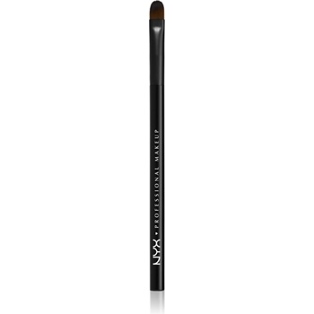 NYX Professional Makeup Pro Brush плоска четка за оформяне на детайли