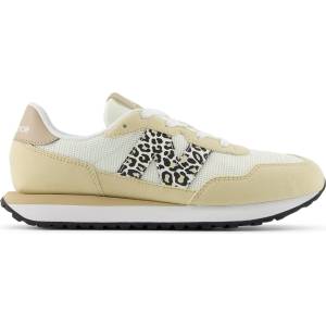 New Balance Маратонки New Balance Kids' Trainers - Sandstone - sportihobi - 174,05 лв