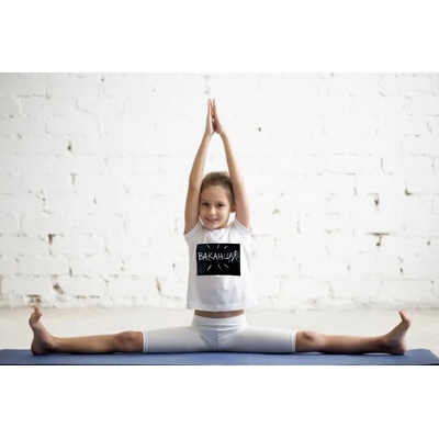 March Design Studio Детска дизайнерска тениска ЗА РИСУВАНЕ с цветни тебешири, бяла