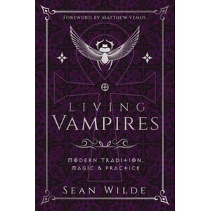Living Vampires (ISBN: 9780738782089)