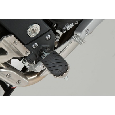 Triumph Tiger 1050 Bmw R1200R,RnineT - stupačky Ion SW-Motech