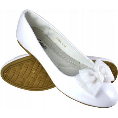 Balerínky k prvnímu svatému přijímání mašle dívka bílá