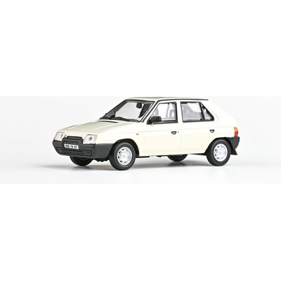 Abrex Škoda Favorit 136L 1988 Sněhobílá 1:43