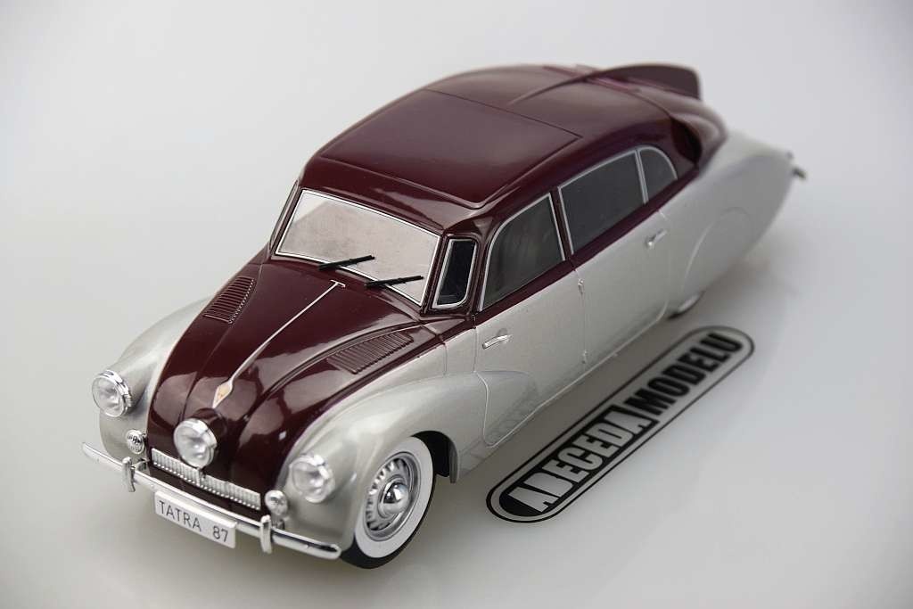 MODEL CAR GROUP 1:18 TATRA87 ミニカー MODEL CAR GROUP 1:18 TATRA87