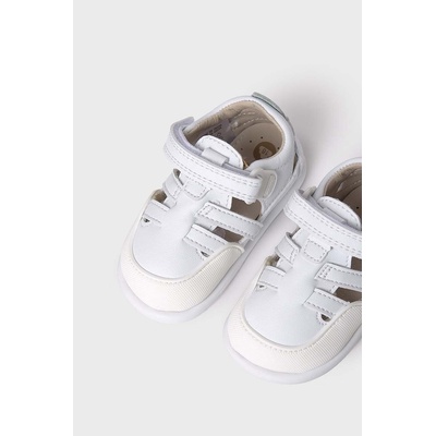 Mayoral Детски половинки обувки Mayoral в бяло (41565.68C.Baby)