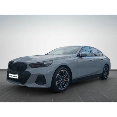 BMW i5 eDrive40 250 kW