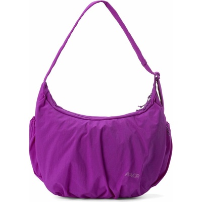 Aevor Slouchy Bag 23 l electric fuchsia
