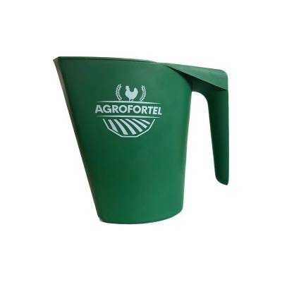 Plastová odměrka na krmivo 1,5 L