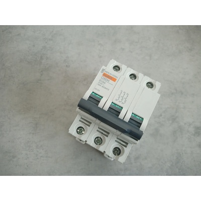 Schneider Electric C60H MG C60H 16/D/3 25131