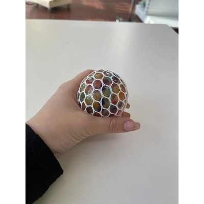 Antistresový míček v síťce