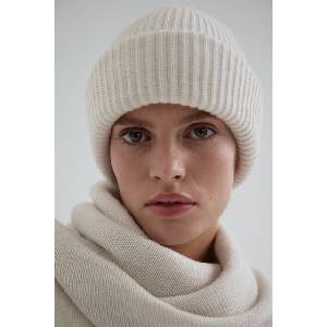 Muuv Muuv. Muuv шапка дамска от мериносова вълна BREA (czapka.BREA)