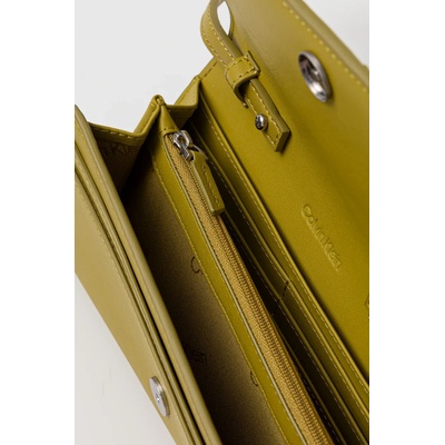 Calvin Klein Клъч Calvin Klein (K60K612970)