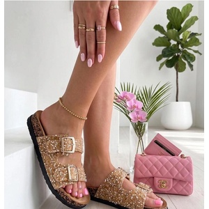 Solea Дамски сандали платформа модел 228207 Solea
