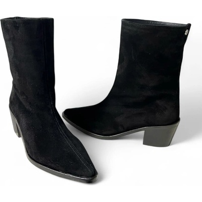 МОДЕРНИ УЕСТЪРН БОТИ ОТ ЧЕРЕН ЕСТЕСТВЕН ВЕЛУР С ПРОМАЗАН ЕФЕКТ