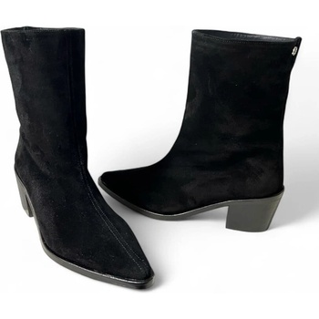 МОДЕРНИ УЕСТЪРН БОТИ ОТ ЧЕРЕН ЕСТЕСТВЕН ВЕЛУР С ПРОМАЗАН ЕФЕКТ