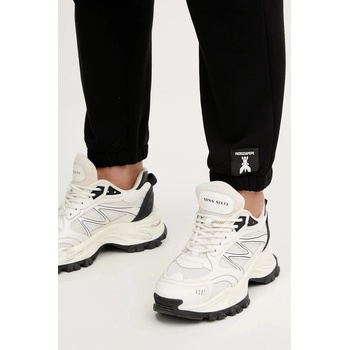 Patrizia Pepe Памучен спортен панталон Patrizia Pepe в черно с изчистен дизайн 8P0765 J079 (8P0765.J079)