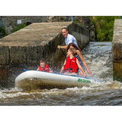 Jízda na BIG paddleboardu 4 osoby 14,5 kilometrů