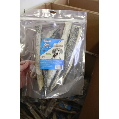 Natureca Sušená koža z lososa 150 gr 25-30 cm