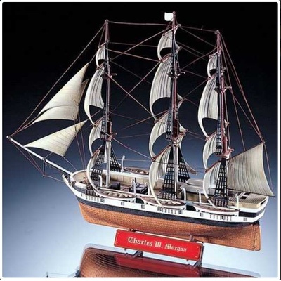 Academy NEW BEDFORD WHALER model 1:200